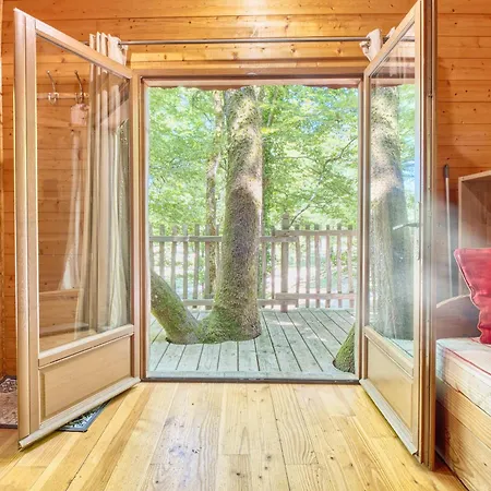 Nyaraló Amicie Monsac